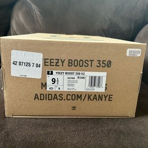 adidas Yeezy Boost 350 V2 “Clay”